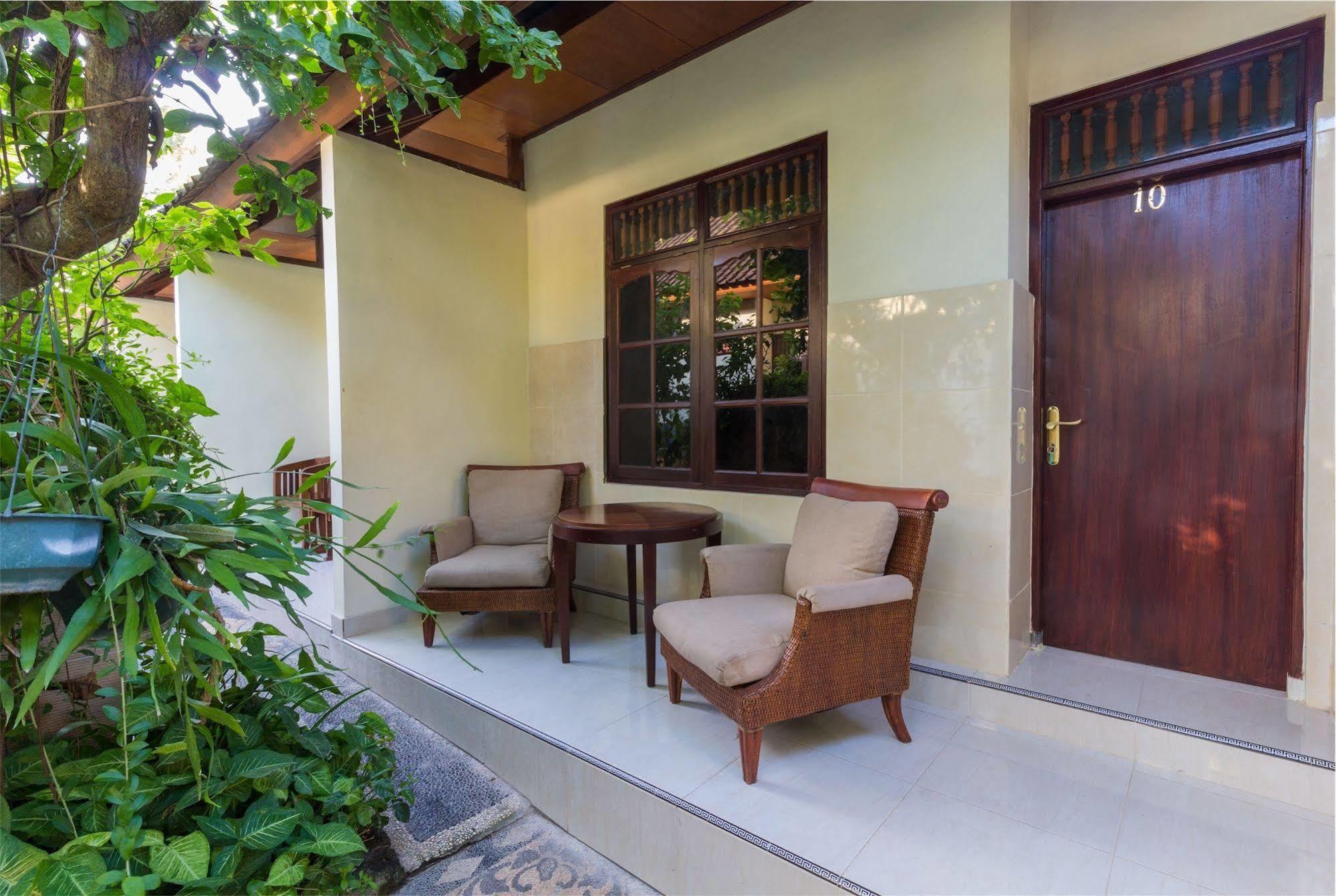 Reddoorz @ Sehati Raya Kuta Legian Extérieur photo